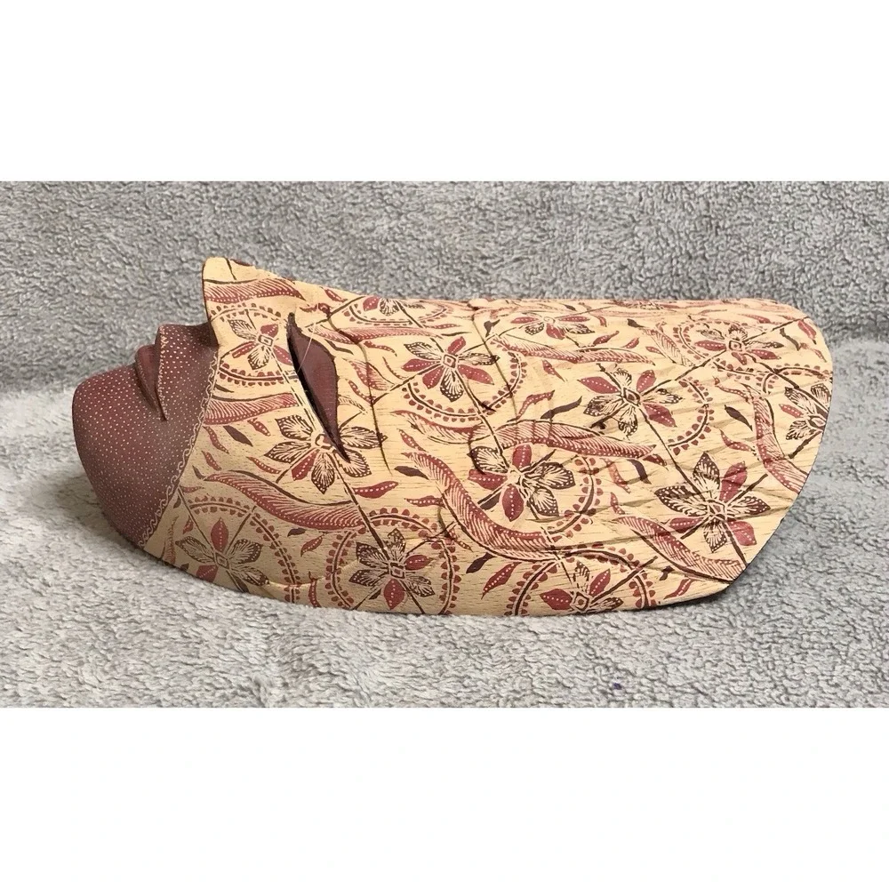 Vintage Hand Carved Indonesian Batik Wooden Cloth‎ Mask Bali Cultural Wall Decor